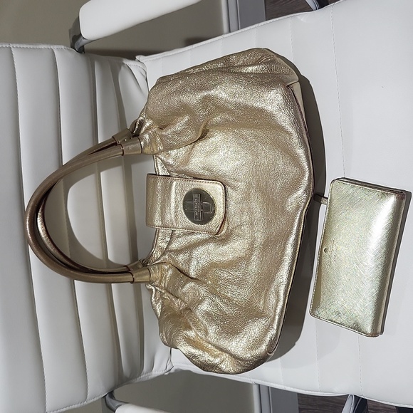 Two [2] Items Bundle: Kate Spade Bag & Wallet Set ♠️ - Picture 6 of 9